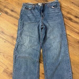 Women’s mid rise wide leg jeans